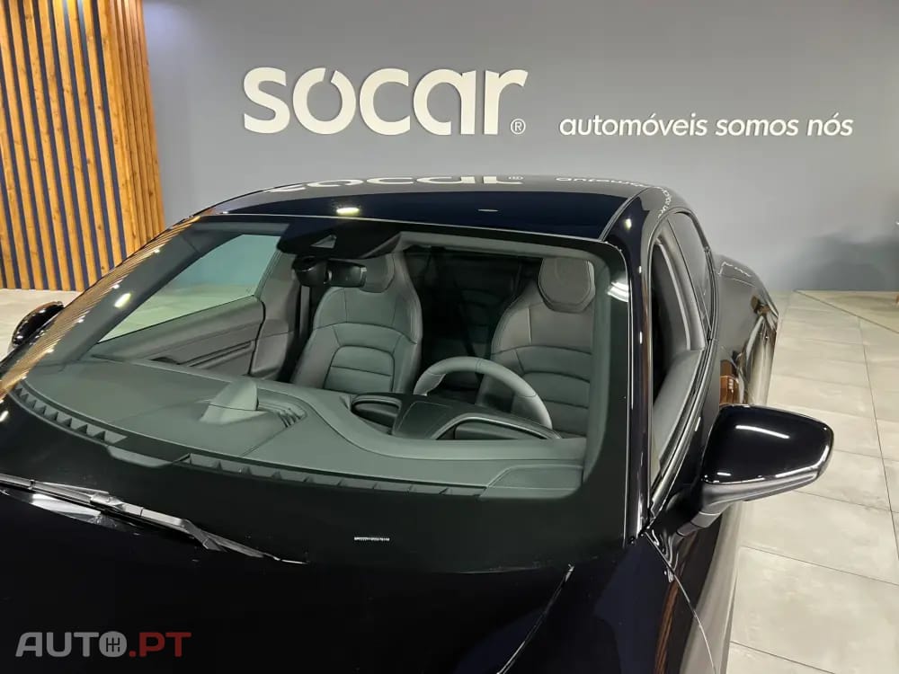 Porsche Taycan Outro