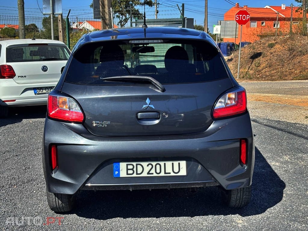 Mitsubishi Space Star 1.2 Intense Connect Edition