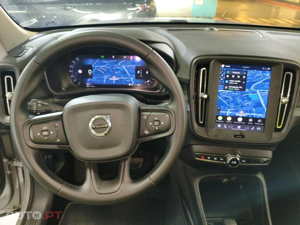 Volvo XC40 2.0 B3 Essential
