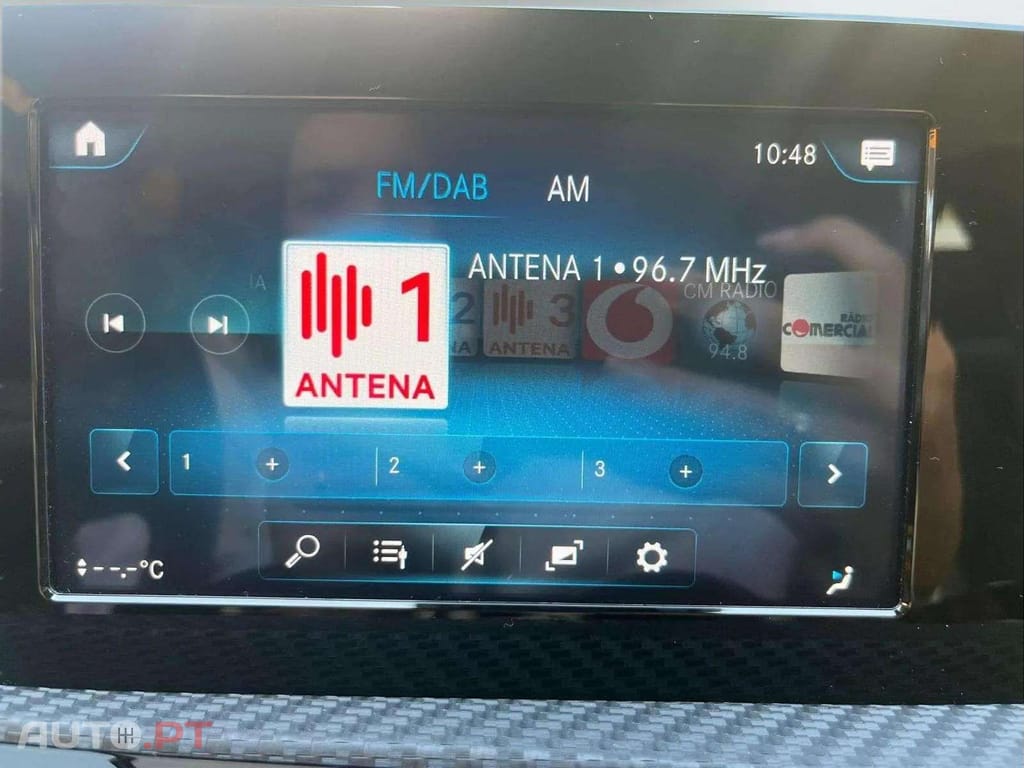 Mercedes-Benz CLA 180 SB DCT 