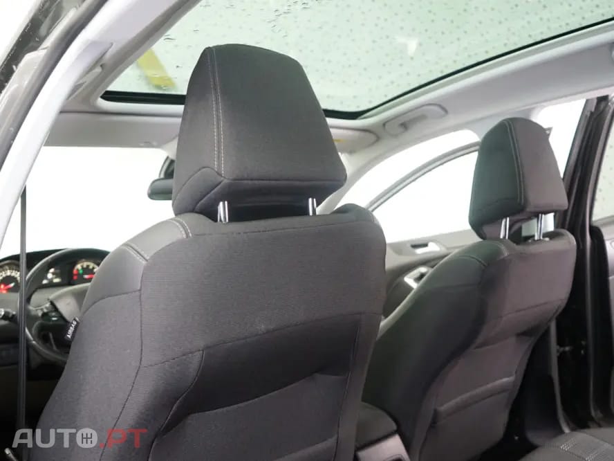 Peugeot 308 SW 1.2 PureTech Business Line