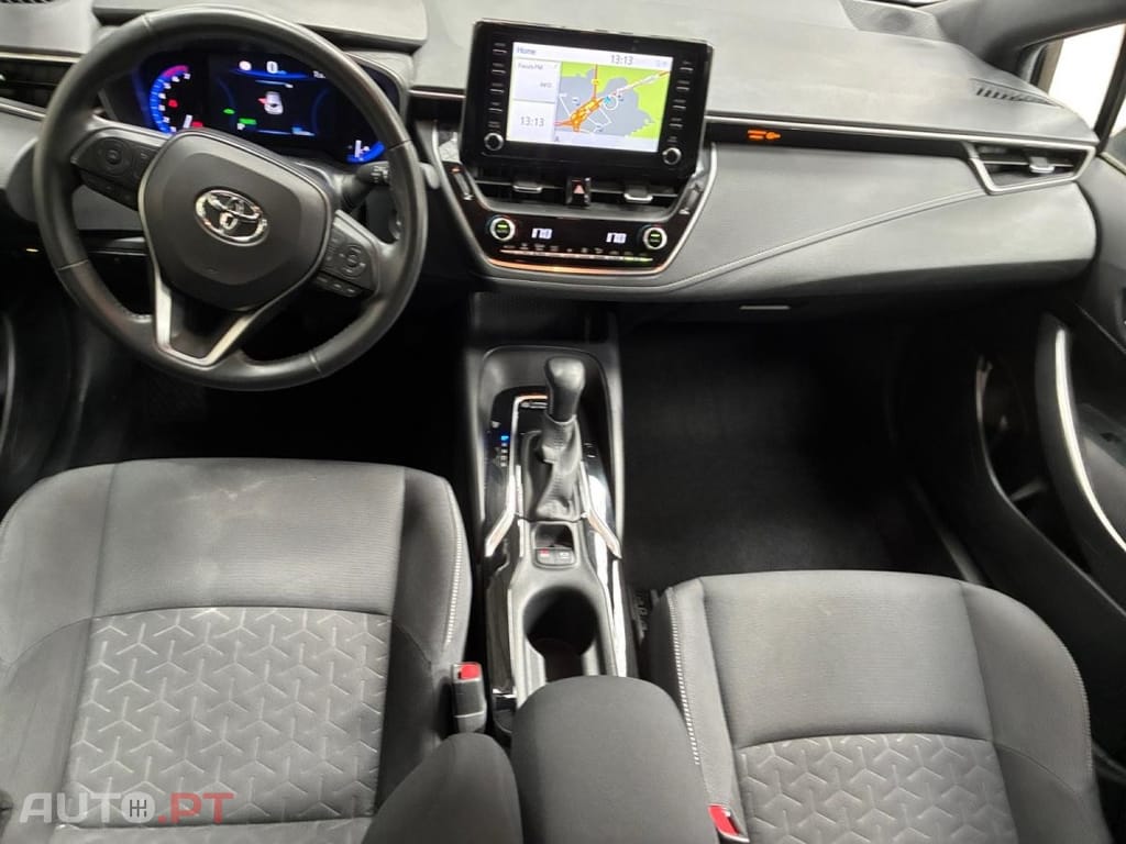 Toyota Corolla Pro 1.8 Hybrid Dynamic Business