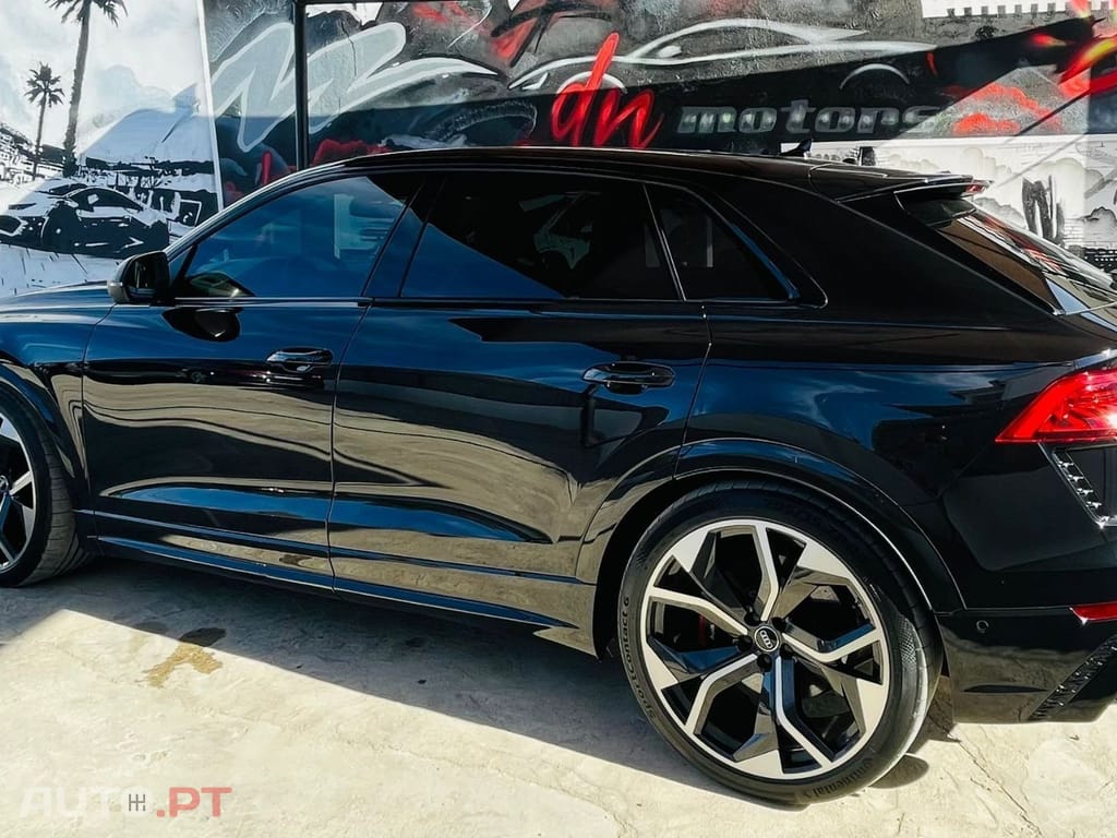 Audi RSQ8 RSQ8