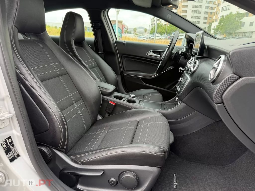 Mercedes-Benz A 180 d 7G-DCT Urban