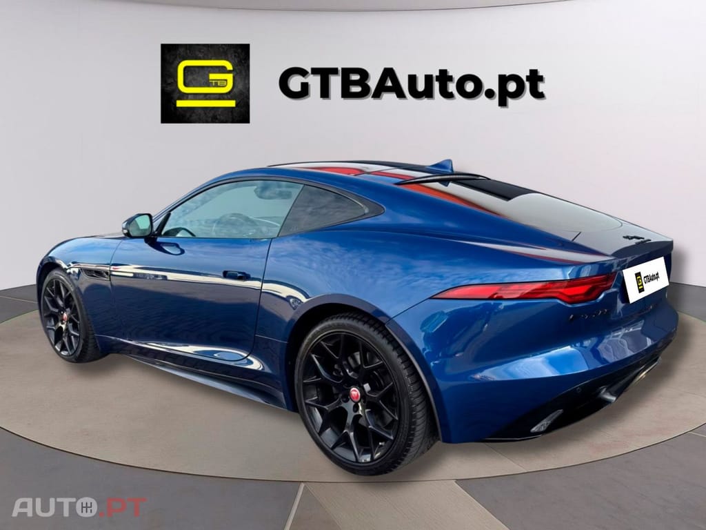 Jaguar F-Type P300 R-Dynamic