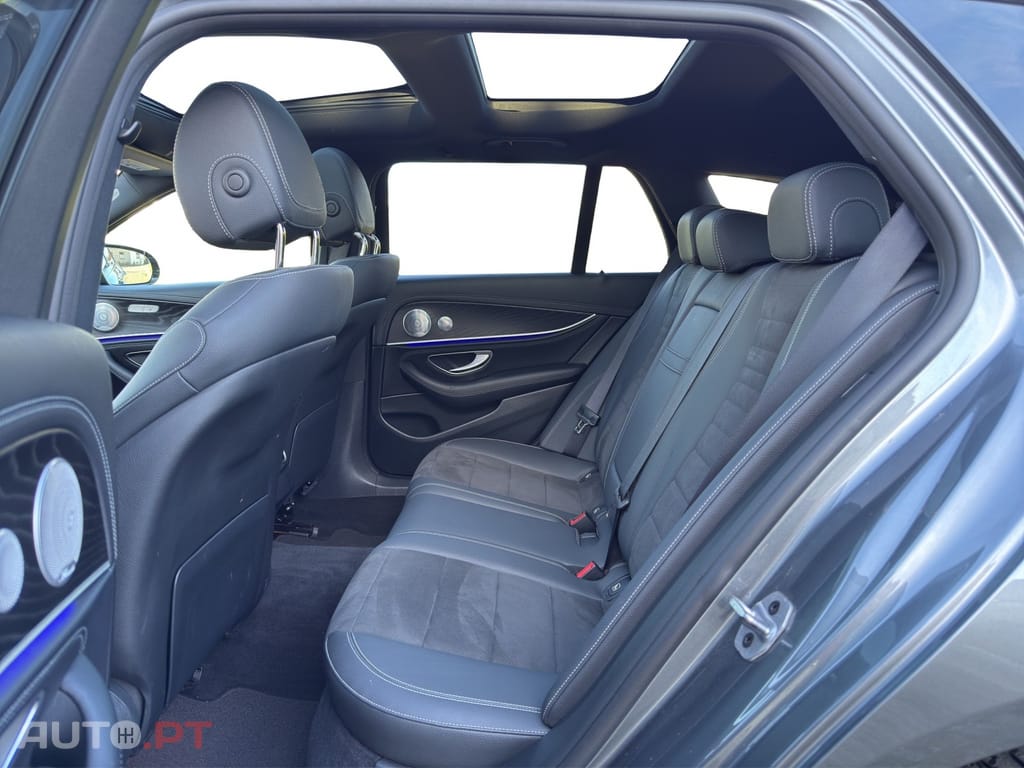 Mercedes-Benz E 300 de AMG Line