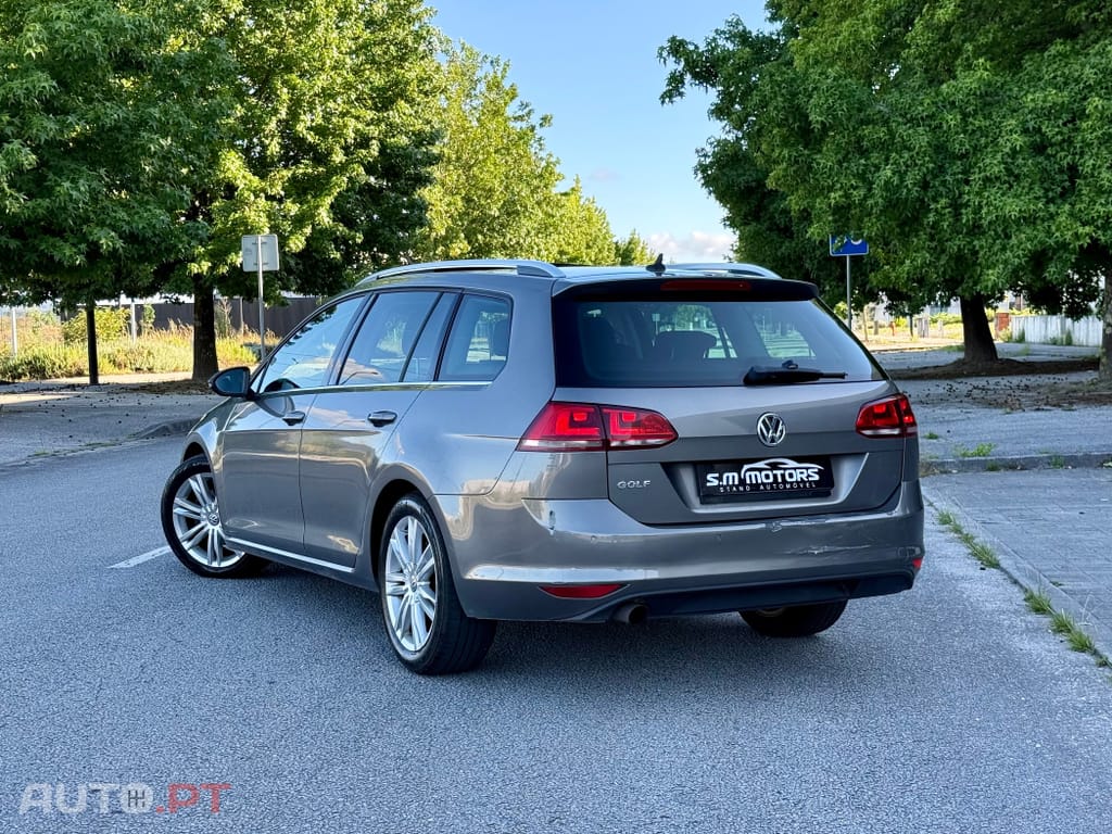Volkswagen Golf Variant 1.6 TDi Highline DSG