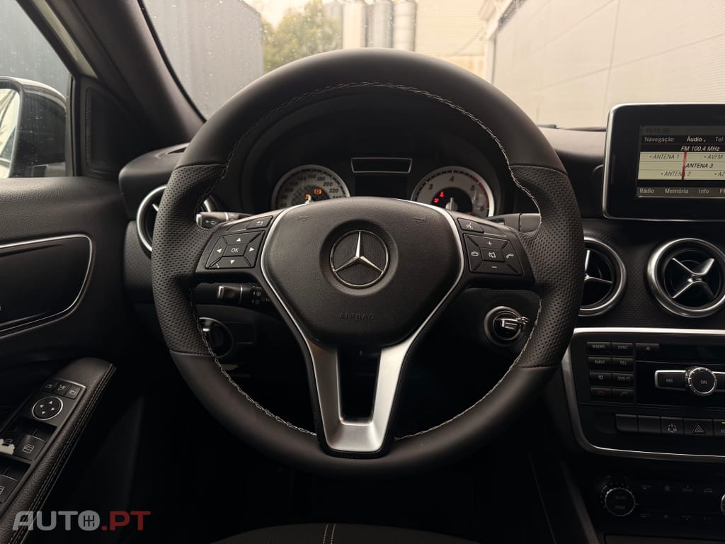 Mercedes-Benz A 200 CDI (BlueEFFICIENCY) 7G-DCT Style