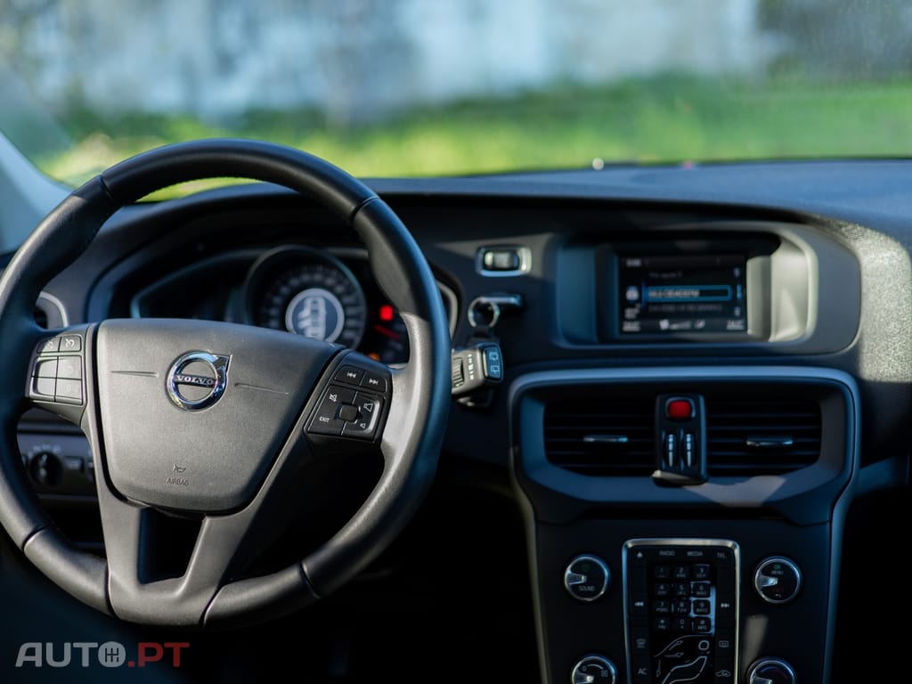 Volvo V40 2.0 D2 Inscription