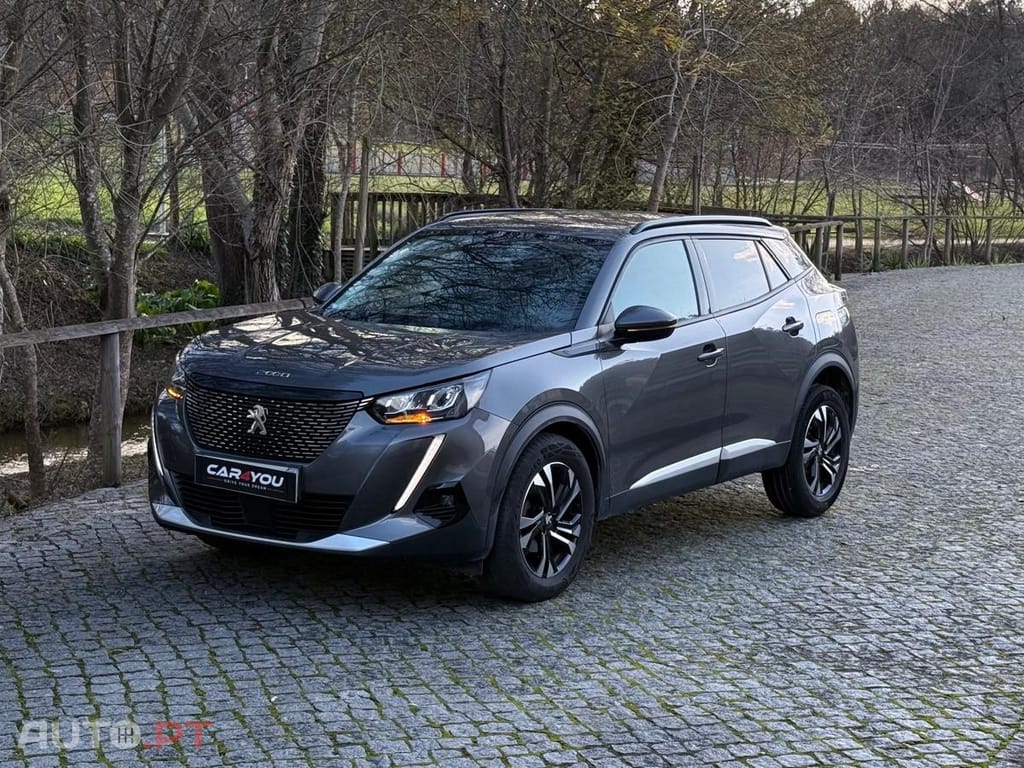 Peugeot 2008 1.2 PureTech Allure