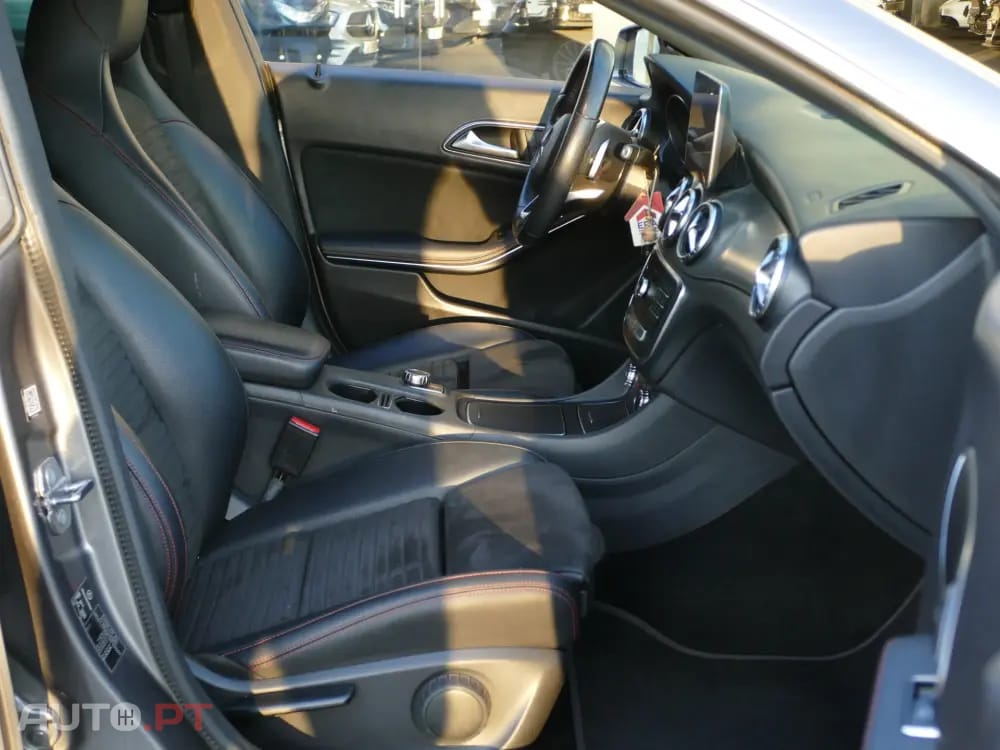 Mercedes-Benz CLA 200 d Shooting Brake AMG Line Aut.