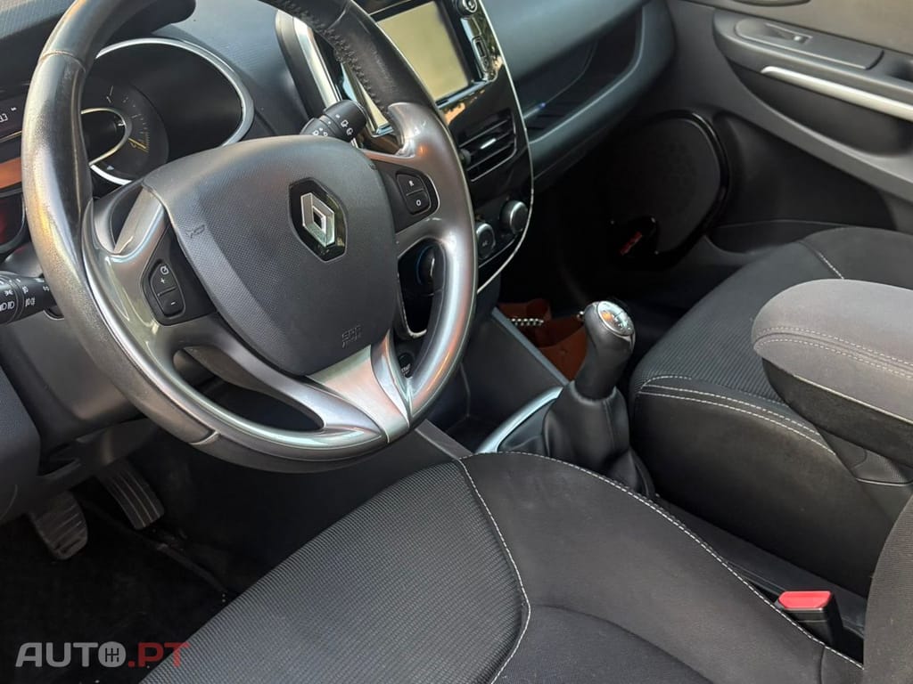Renault Clio Sport Tourer 1.5 DCI