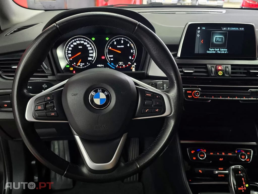 BMW 216 d Advantage Auto