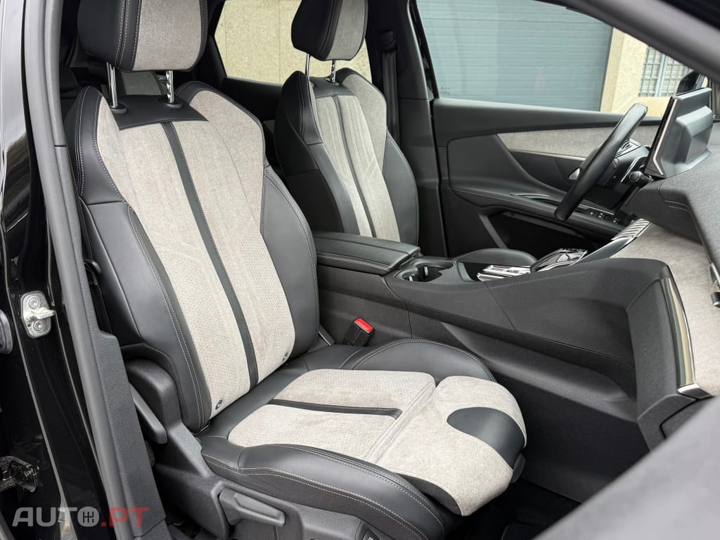 Peugeot 3008 1.6 Hybrid GT Pack e-EAT8