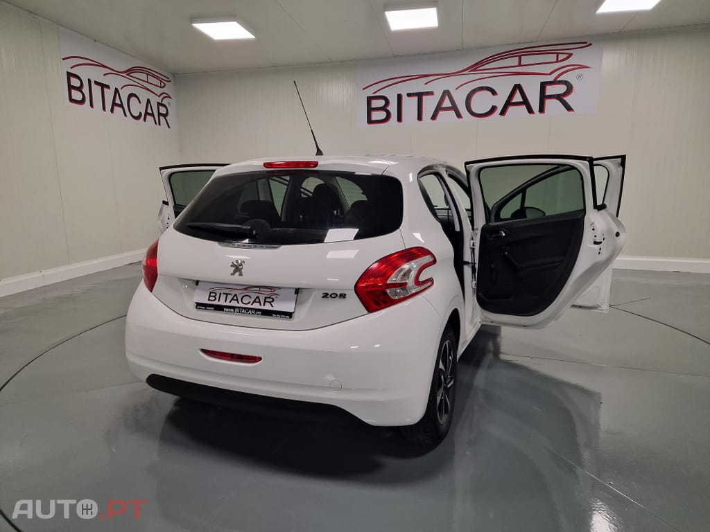 Peugeot 208 1.4 HDi Active