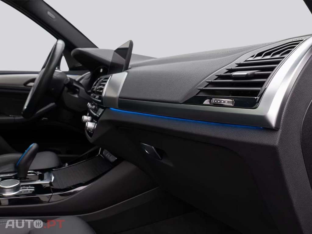 BMW iX3 I.V.A DEDUTIVEL Impressive 