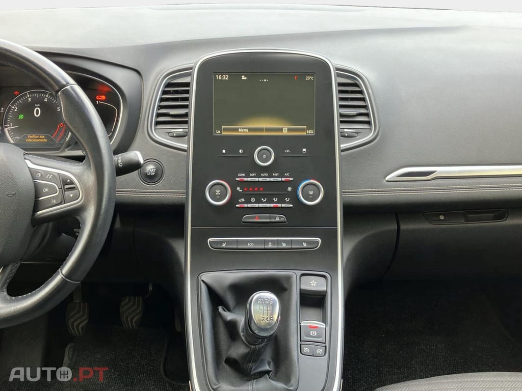 Renault Scénic 1.2 TCE Sport SS