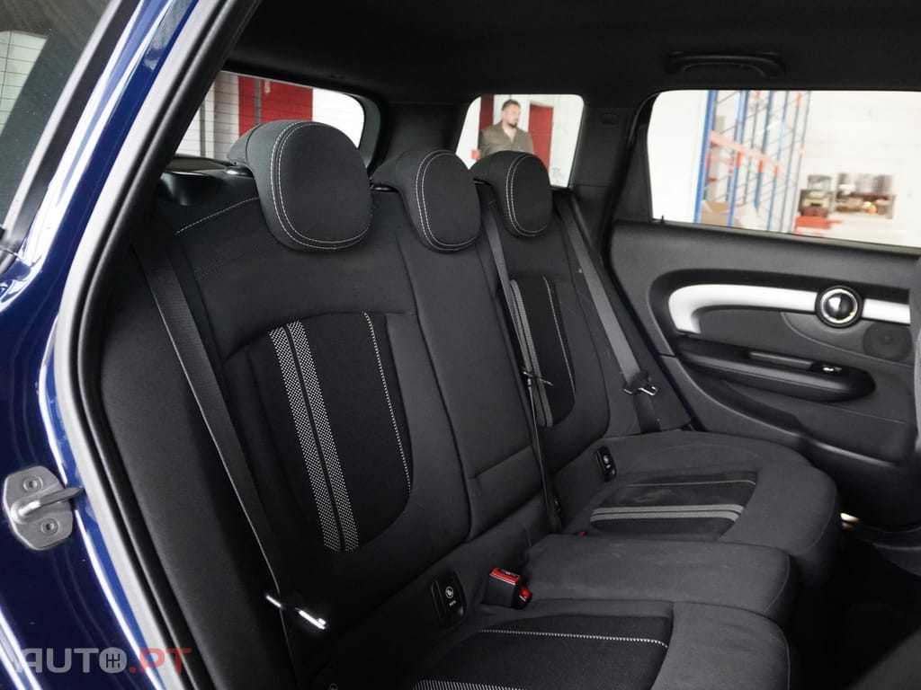 MINI Clubman Cooper D Auto