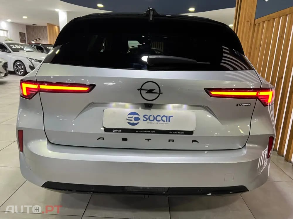 Opel Astra Sports Tourer 1.2 T Hybrid GS eDCT
