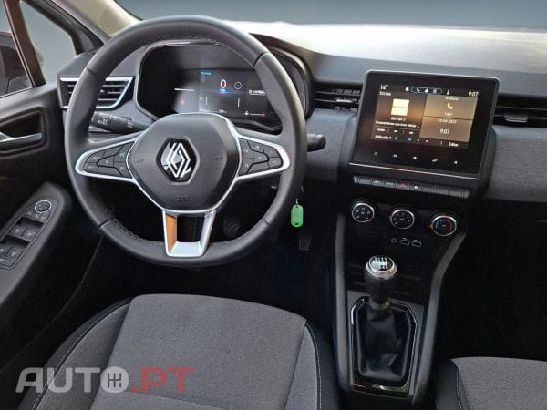 Renault Clio TCe 90 Evolution — fotografia 14