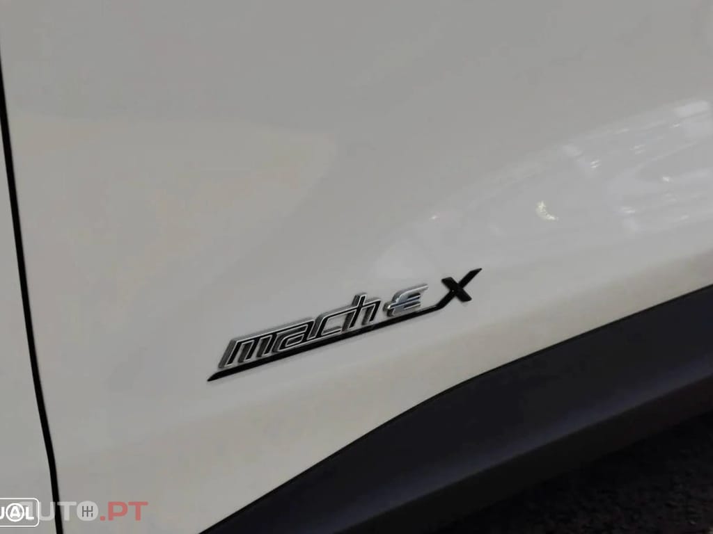 Ford Mustang Mach-E 98.7 kWh Premium