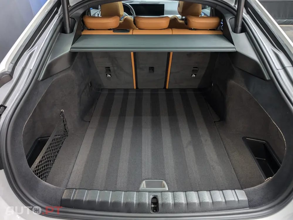 BMW i4 M50 Pack Desportivo M Pro