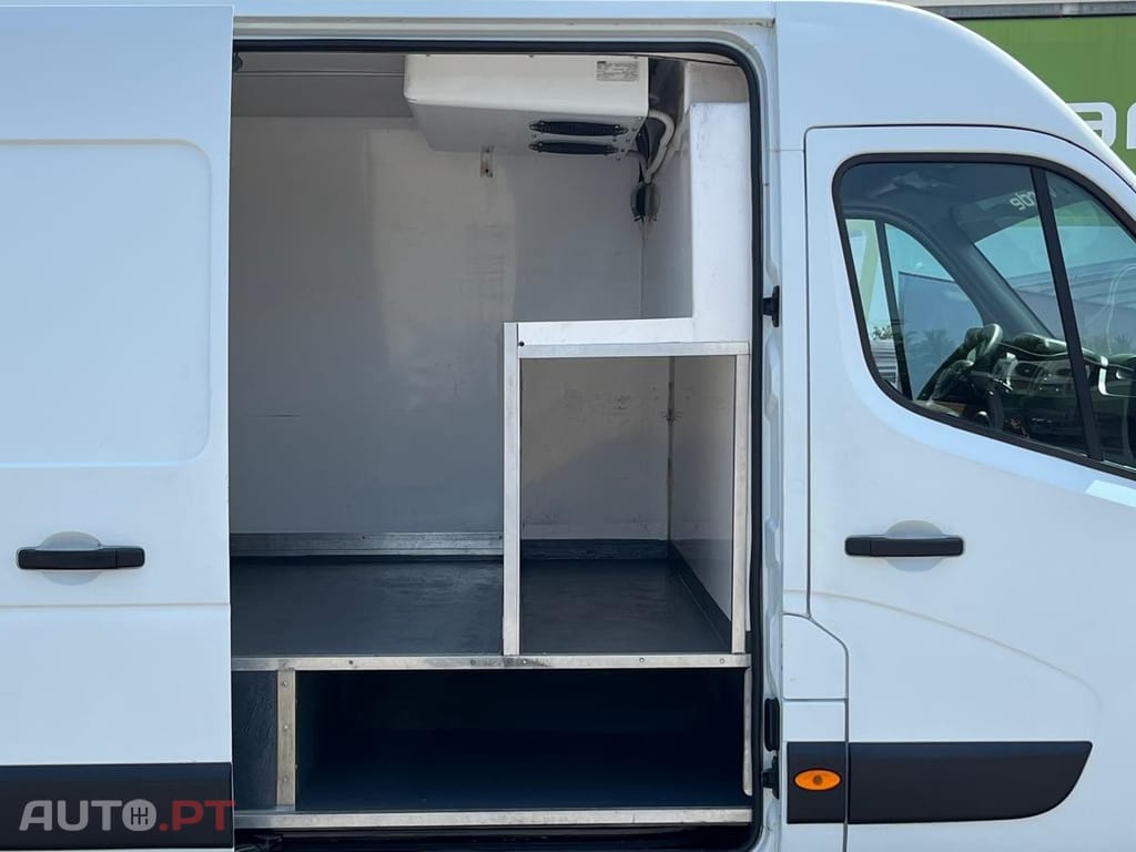 Renault Master FRIGORIFICA ESTRADA + PARQUE