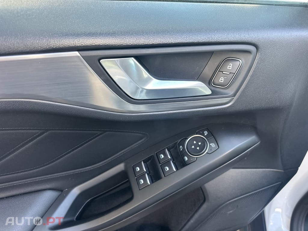 Ford Focus SW 1.5 TDCi EcoBlue Titanium