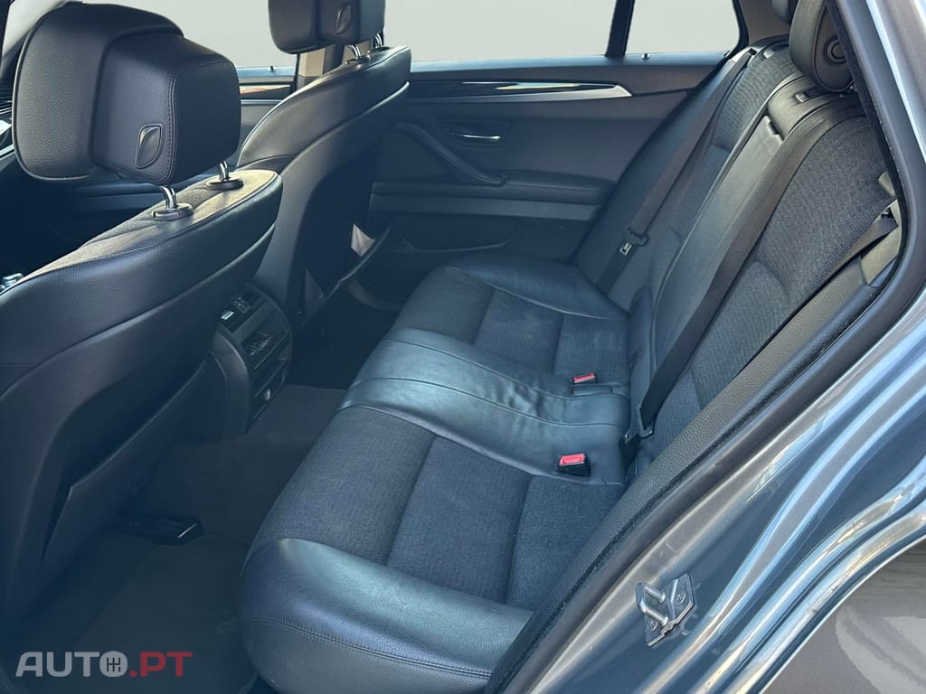 BMW 520 d Sport-Auto