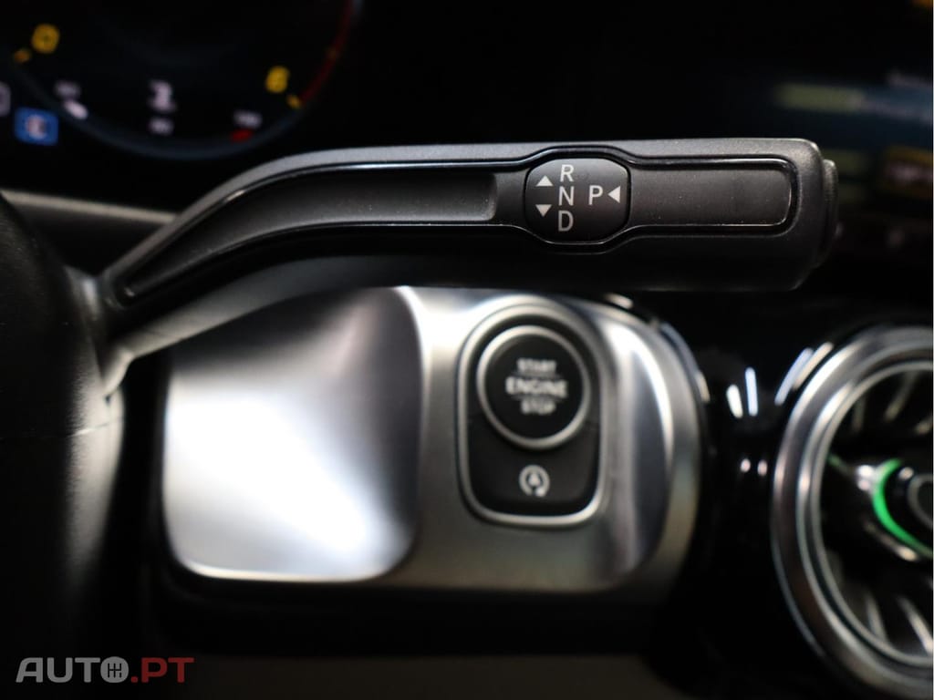 Mercedes-Benz GLB 180 180 d Progressive