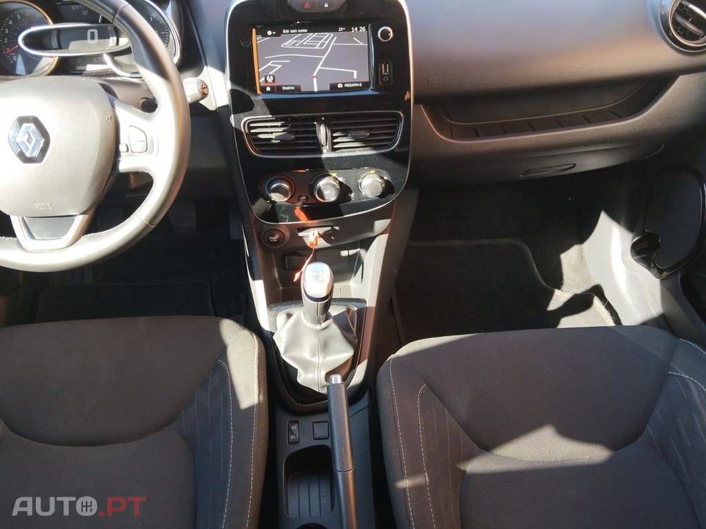Renault Clio Sport Tourer 0.9 TCe Limited