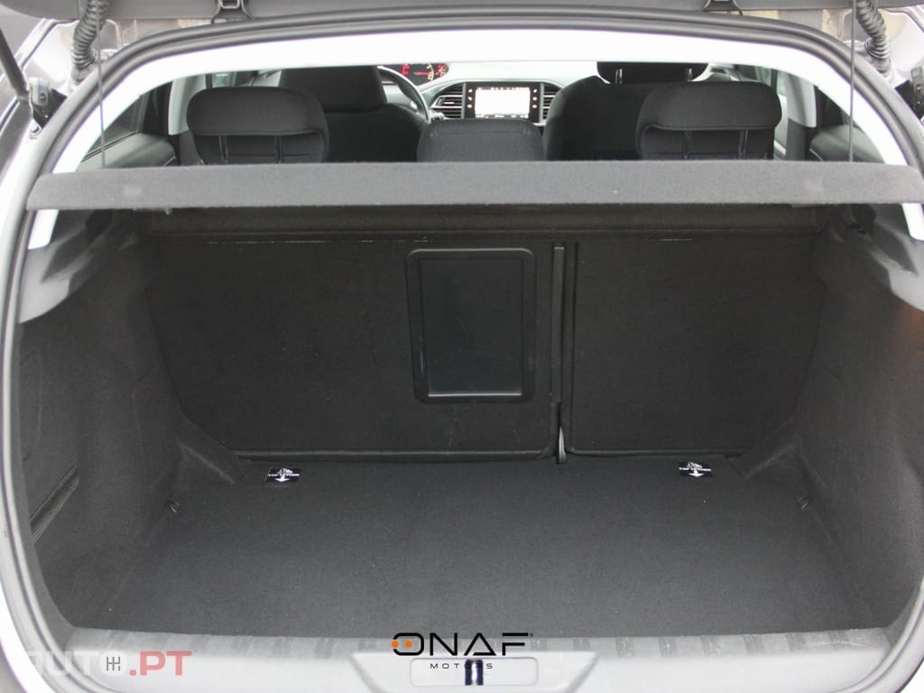 Peugeot 308 1.2 e-THP Allure 130cv