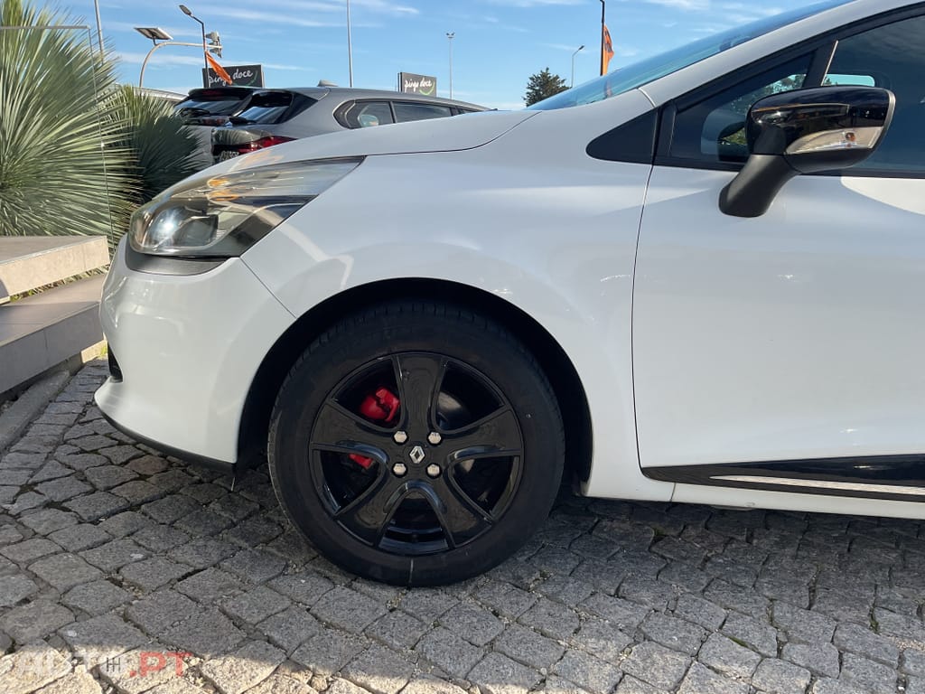Renault Clio Sport Tourer 0.9 TCE Limited