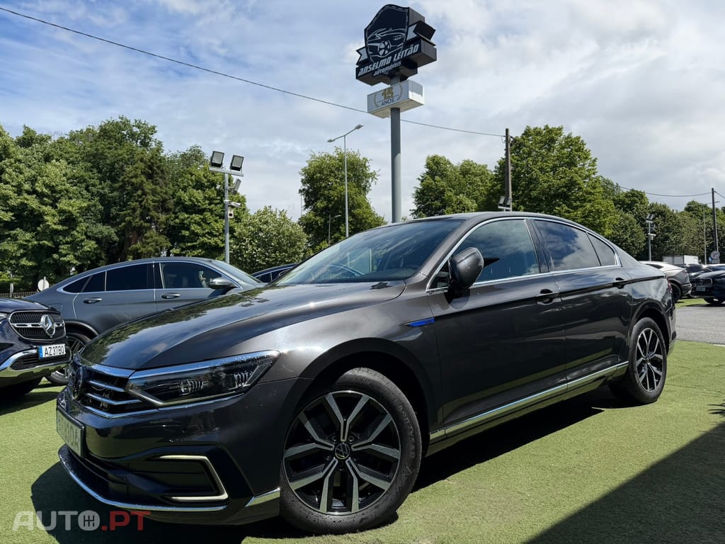Volkswagen Passat 1.4 TSI GTE+ Plug-in