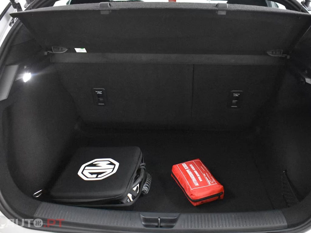 MG MG4 51 kWh I.V.A DEDUTIVEL 