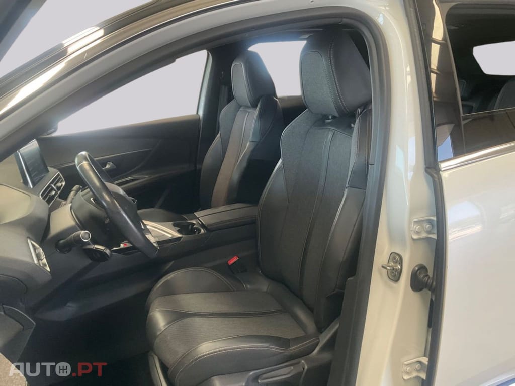 Peugeot 3008 1.2 PureTech GT
