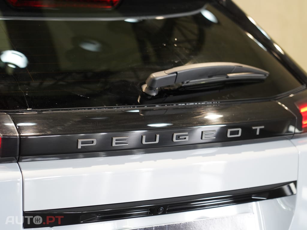 Peugeot 2008 1.2 PureTech Allure