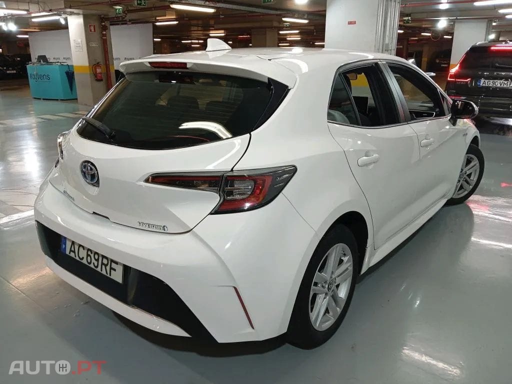 Toyota Corolla 1.8 Hybrid Comfort