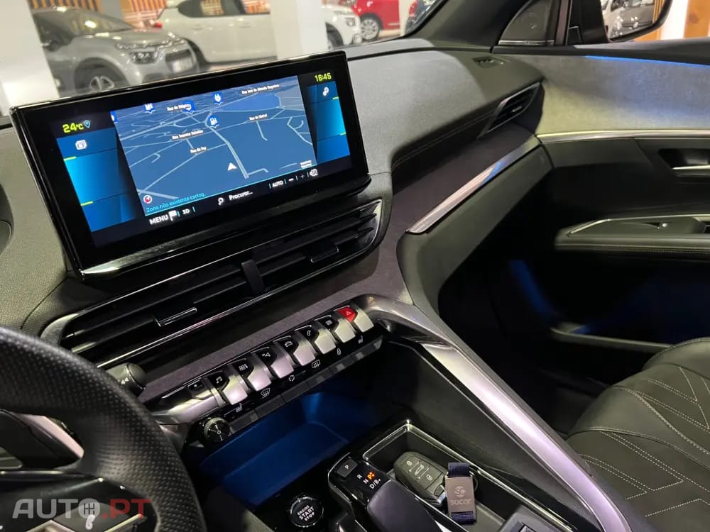 Peugeot 3008 1.6 Hybrid GT Pack e-EAT8