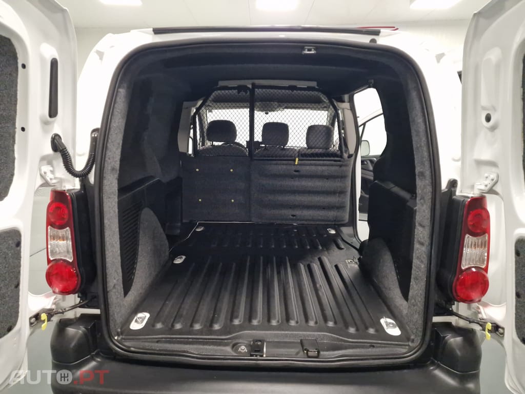 Peugeot Partner 1.6 BlueHDi L1 Premium 3L