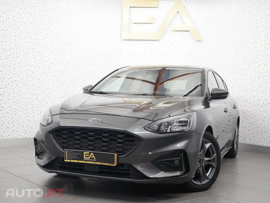Ford Focus 1.5 TDCi EcoBlue ST-Line