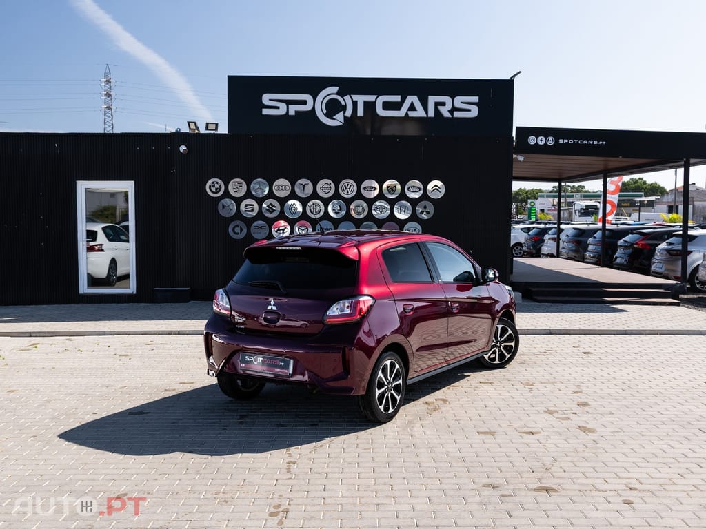 Mitsubishi Space Star 1.2 Intense Connect Edition