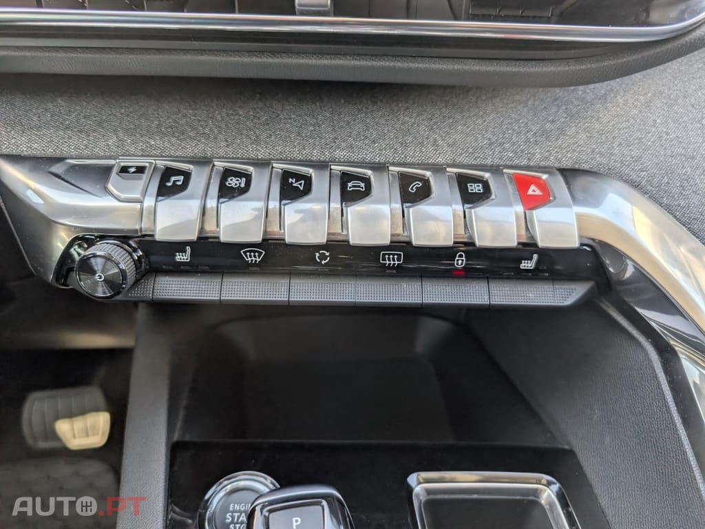 Peugeot 3008 1.6 Hybrid Allure Pack e-EAT8