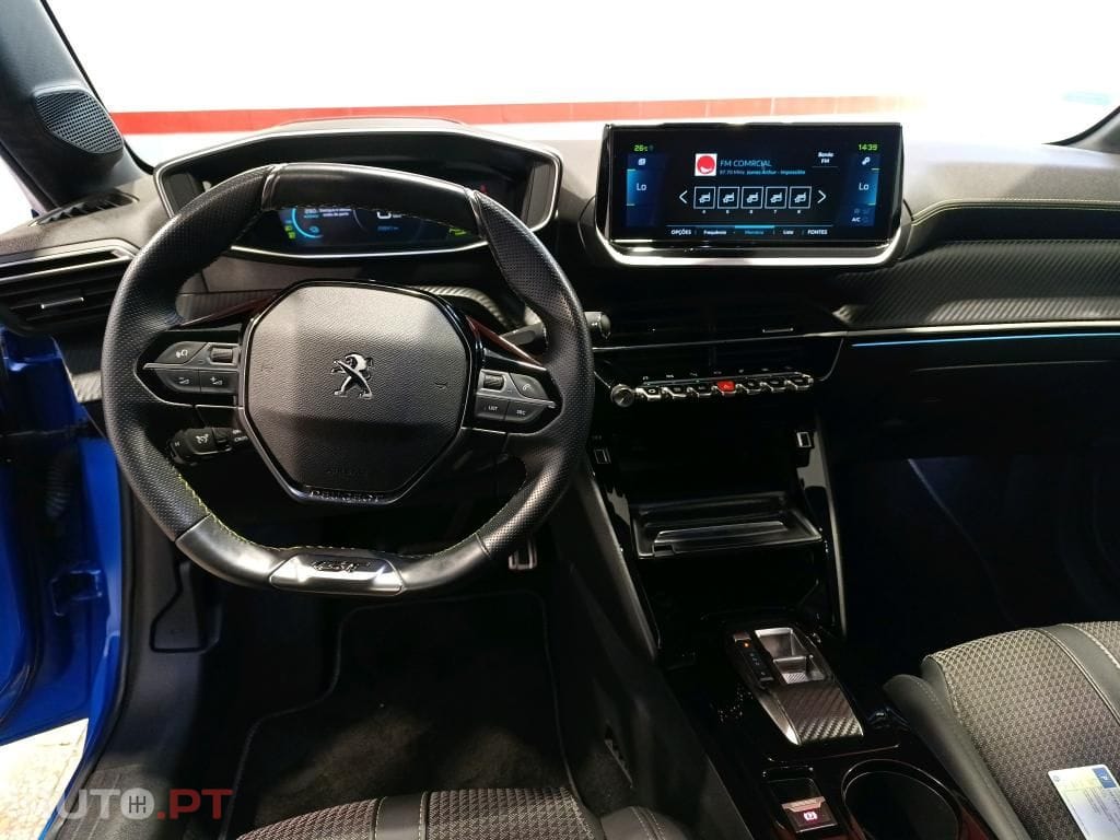 Peugeot E-208 50 kWh GT