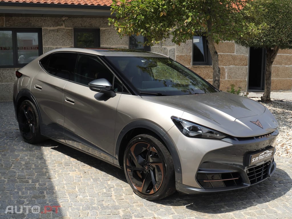 Cupra Tavascan 77 kWh Adrenaline