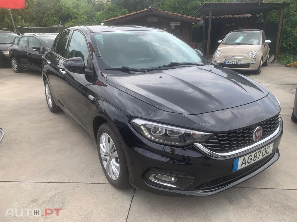 Fiat Tipo SEDAN
