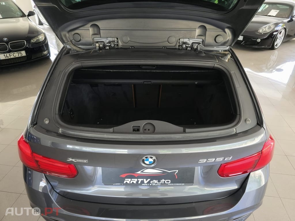 BMW 335 d Touring xDrive Line Sport