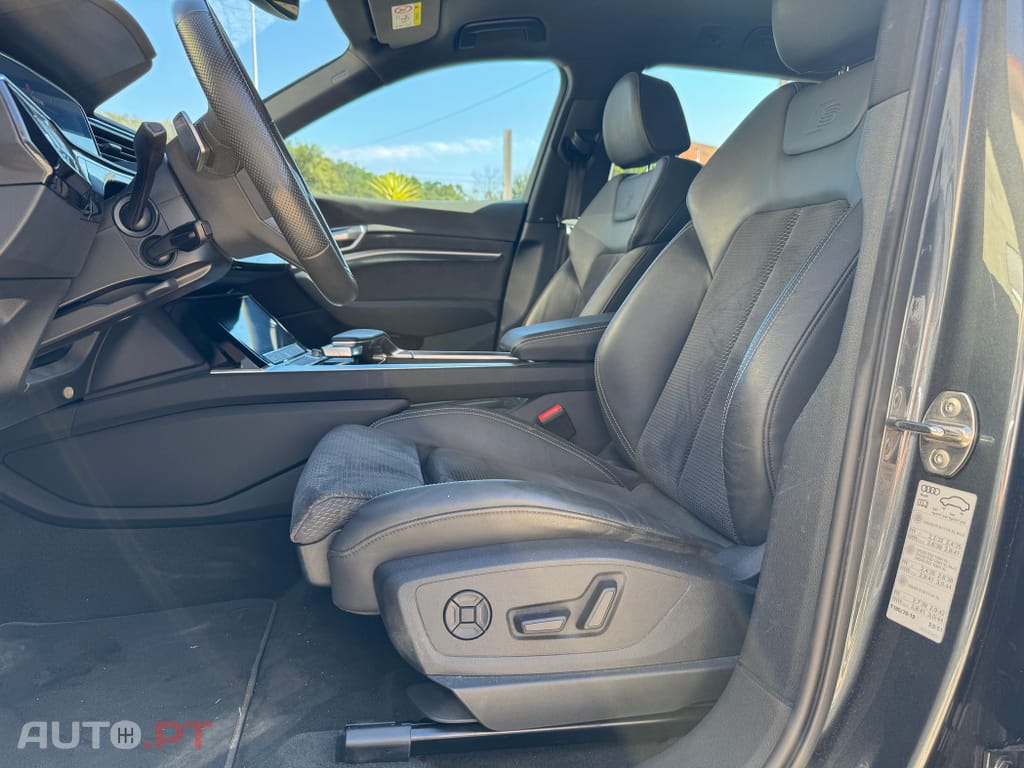 Audi E-Tron 55 quattro S line