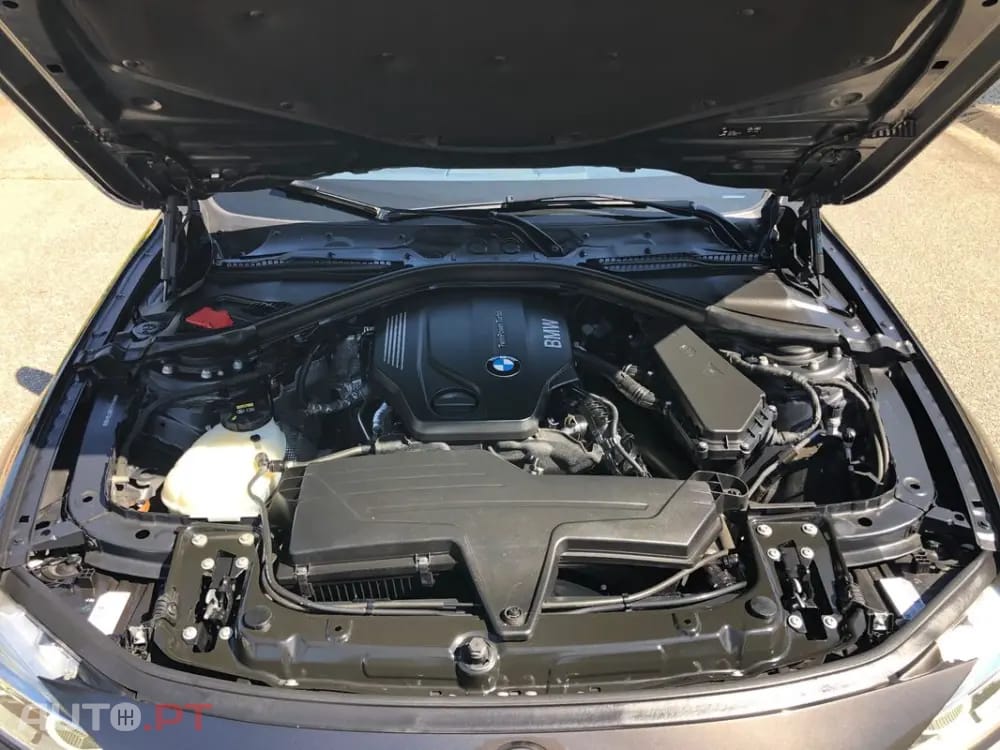 BMW 320 d Sport-Aut. Efficient Dynamics Edition Sport Line