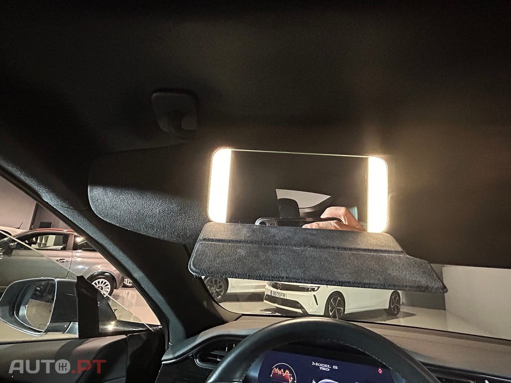 Tesla Model S 75D